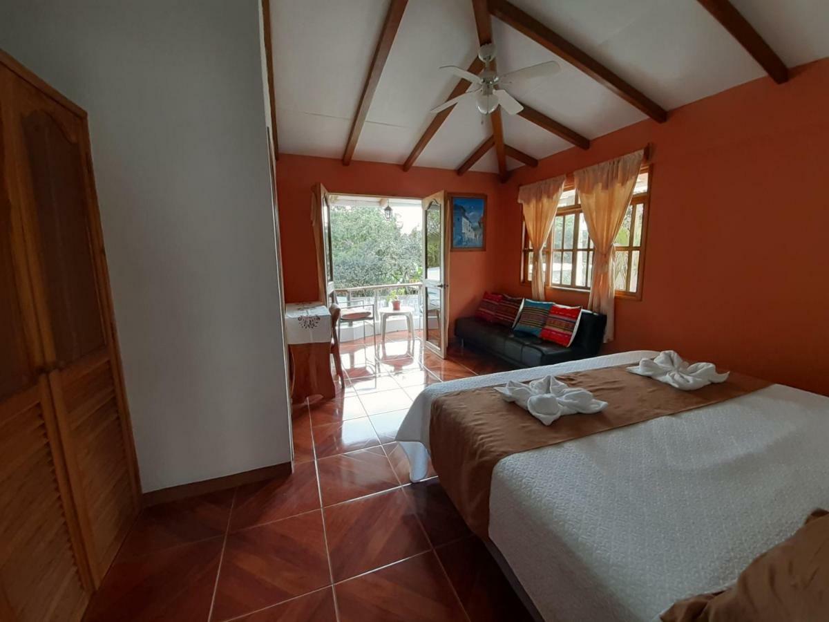 Suymar Ecolodge Galapagos 푸에르토아요라 외부 사진